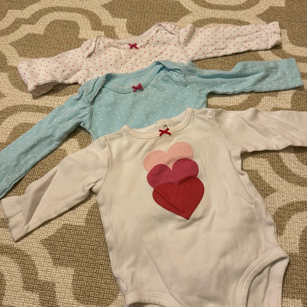 Set of 3 Long-Sleeved Carters Onesies